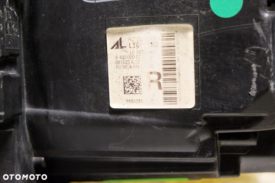 CHRYSLER PACIFICA 2021- REFLEKTOR LAMPA LED R USA - 8