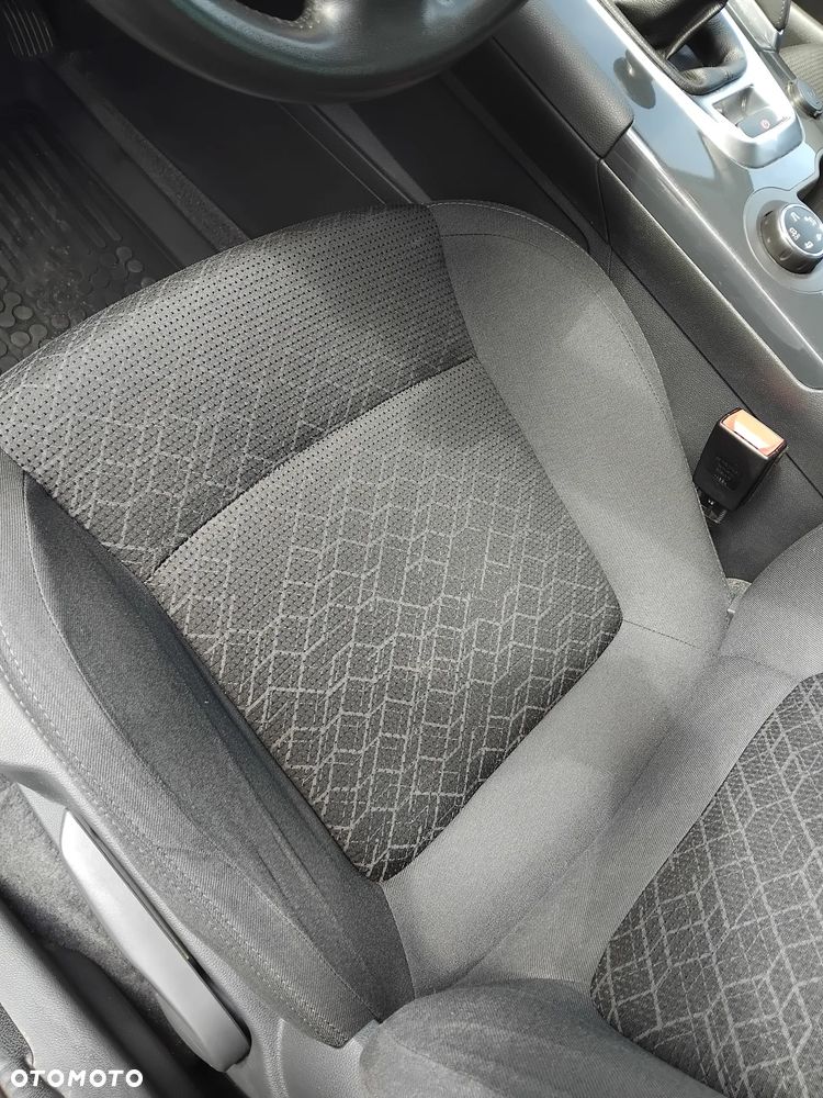 Peugeot 3008 1.6 BlueHDi Allure S&S - 20