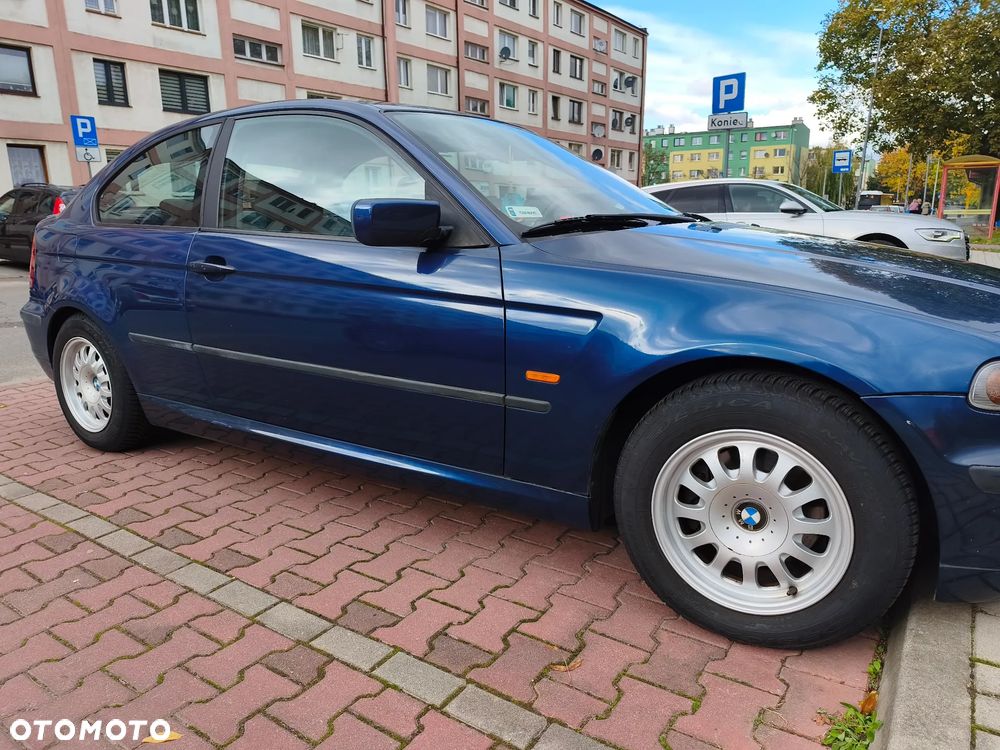 BMW 3 Series 2003 photo 2