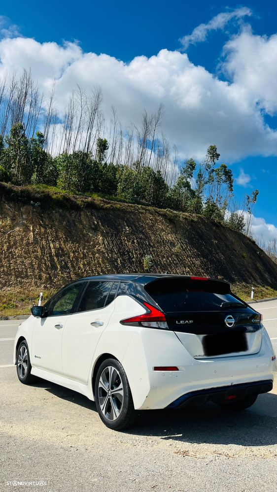 Nissan Leaf Tekna ProPilot Park - 4