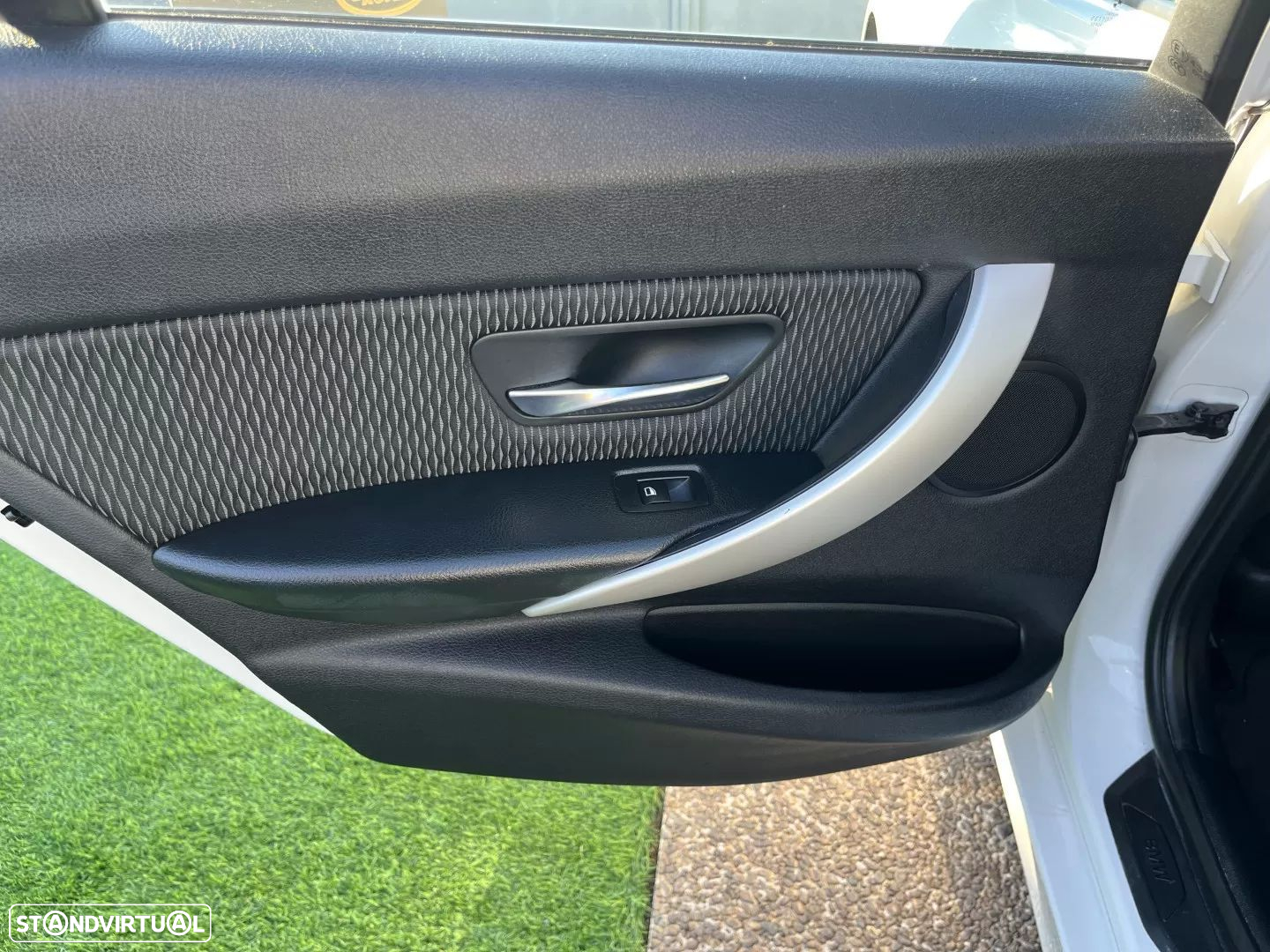 BMW 318 d Touring Sport Line - 37