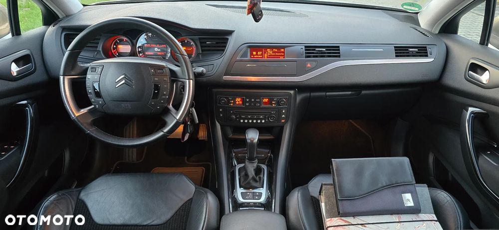 Citroën C5 V6 HDi 240 Biturbo FAP Exclusive - 8