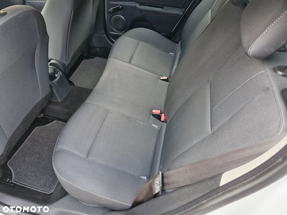 Renault Megane 1.6 16V 100 Expression - 8