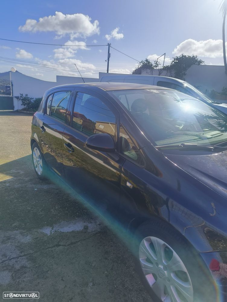 Opel Corsa 1.3 CDTi Enjoy - 2