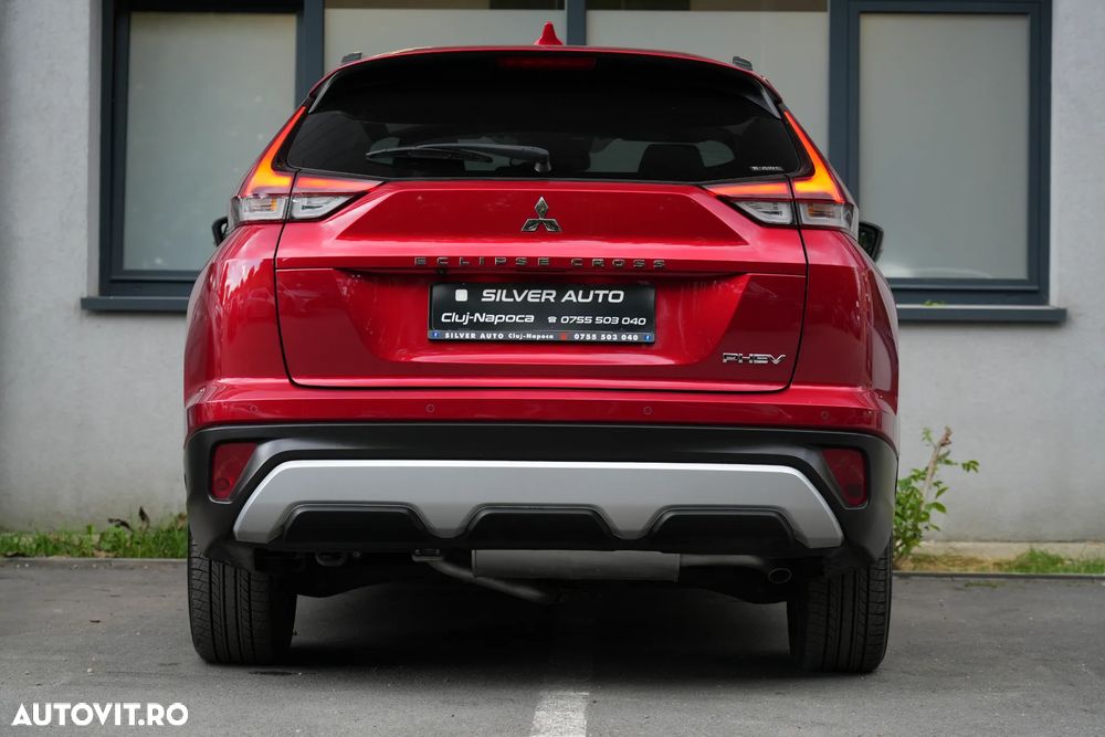 Mitsubishi Eclipse-Cross 4WD Top - 16