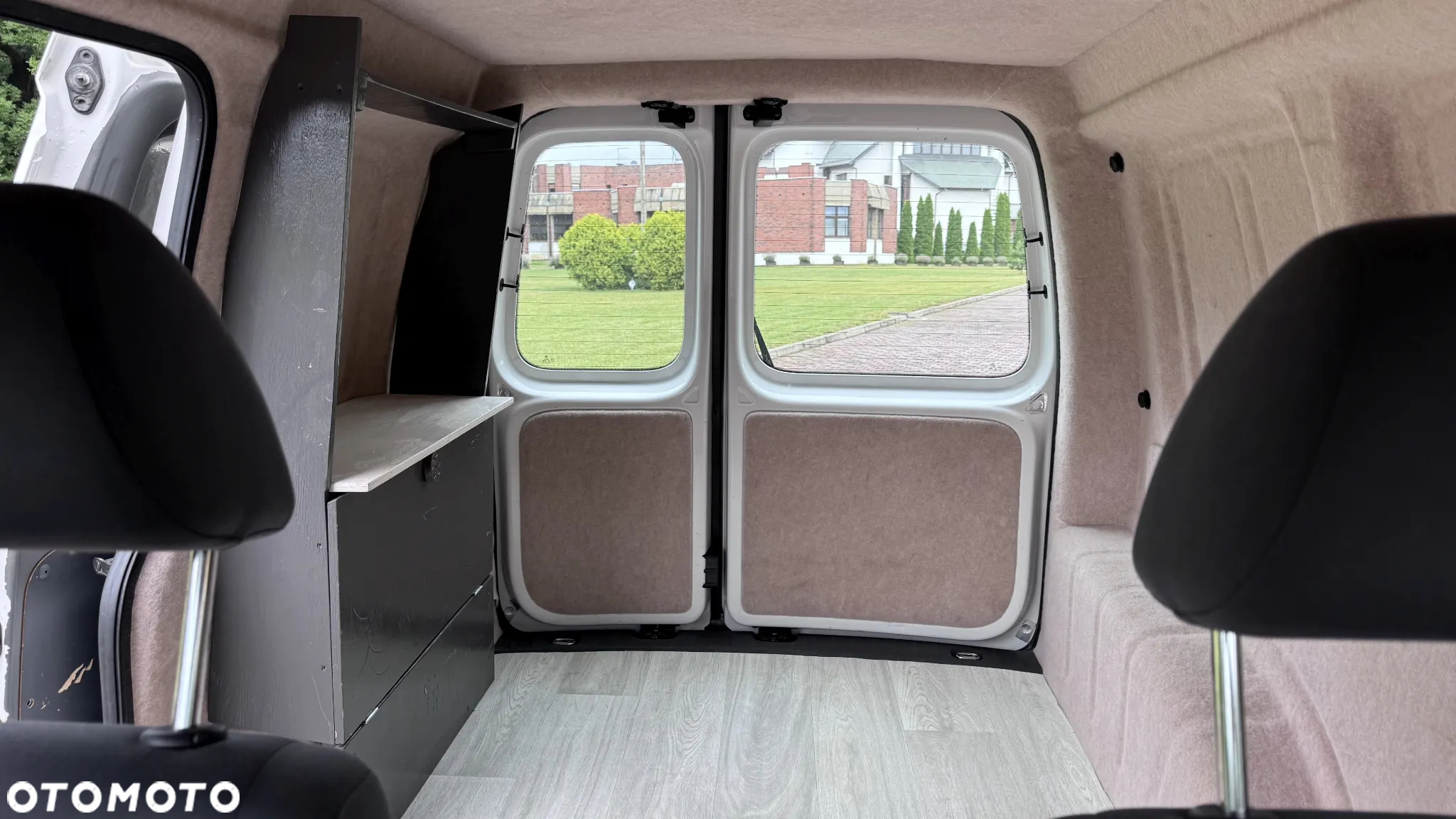 Volkswagen Caddy 1.6 TDI Highline - 36