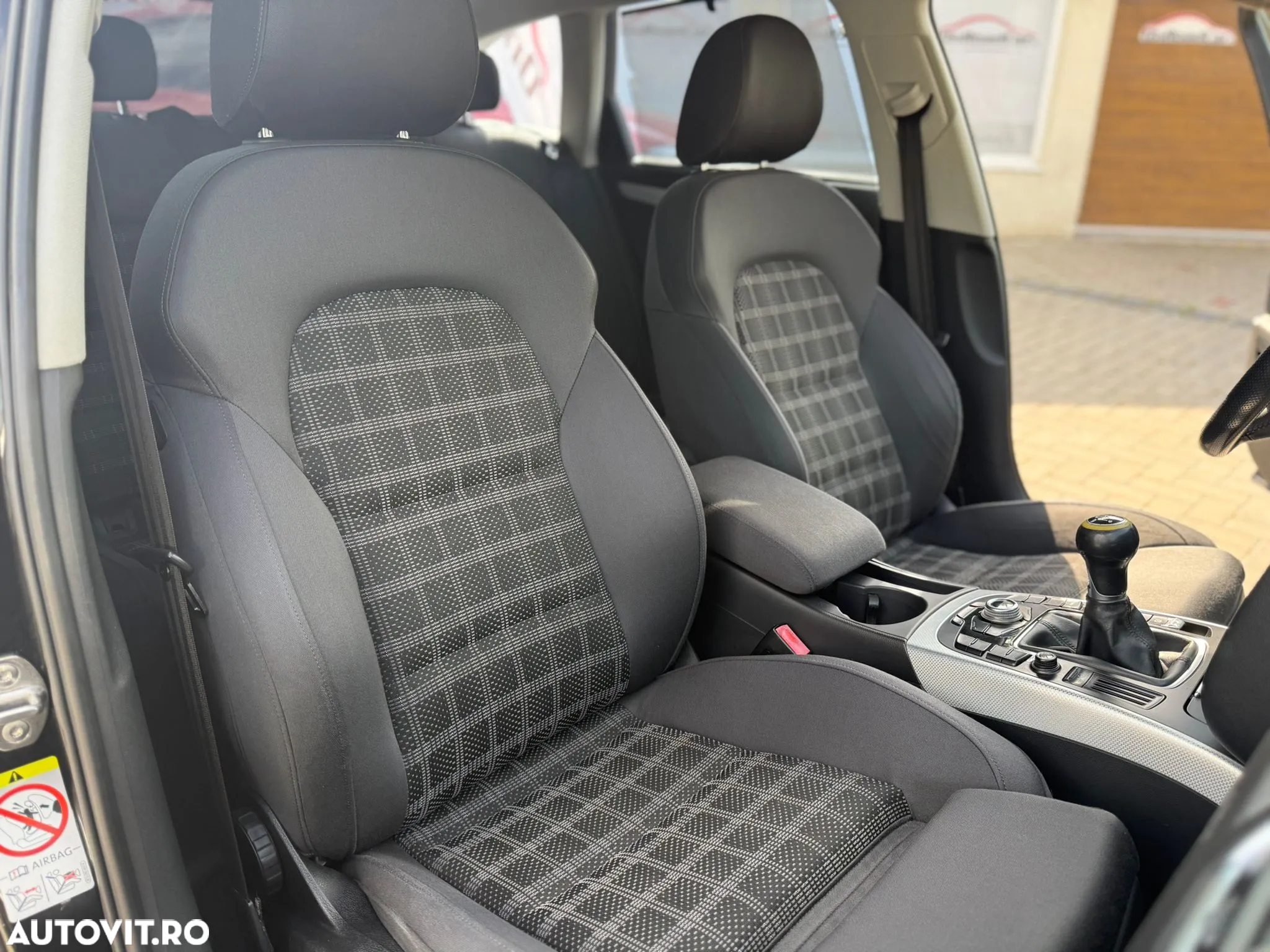 Audi A4 2.0 TDI Avant - 27
