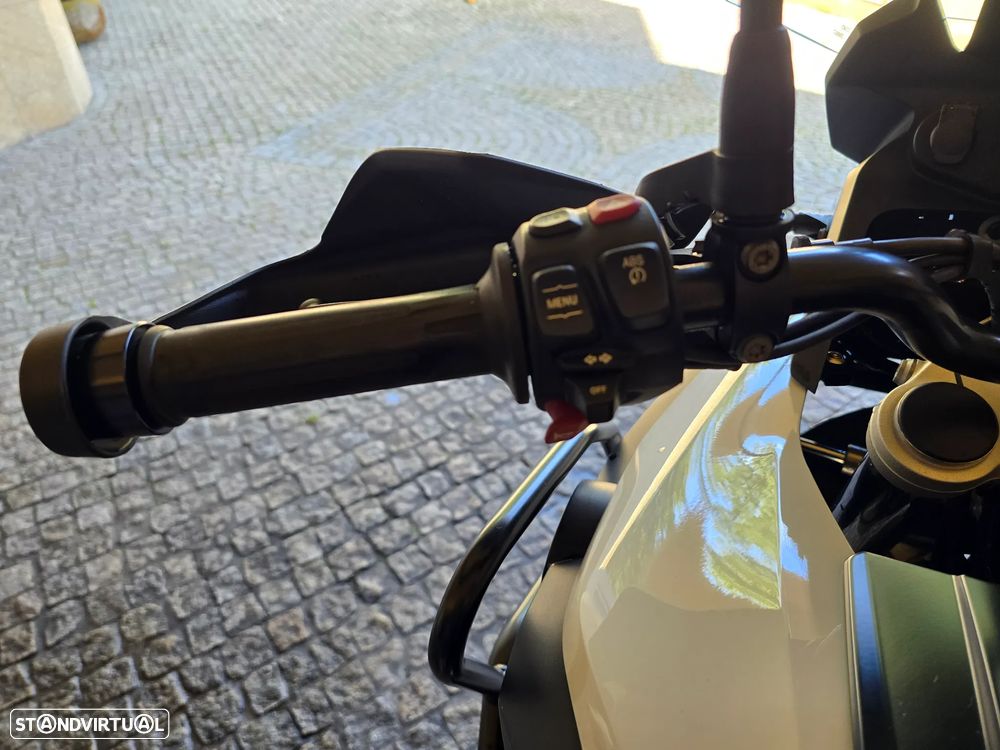 BMW F 750 GS GS - 8