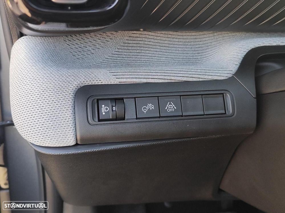 Citroën C3 1.2 Hybrid Max e-DSC6 - 17