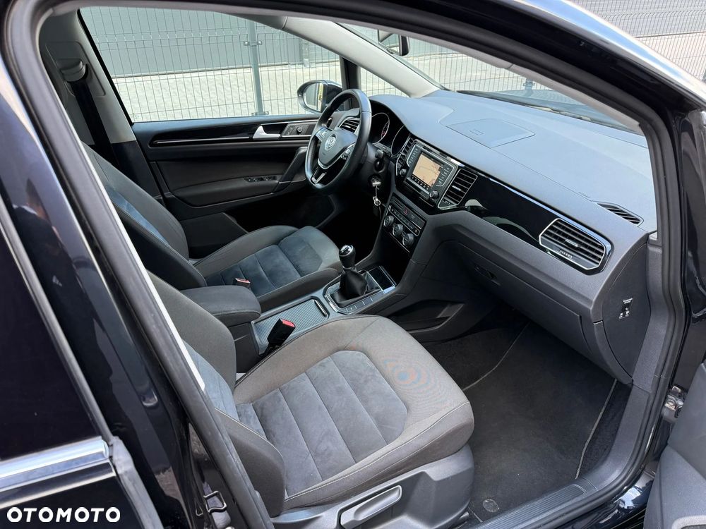 Volkswagen Golf Sportsvan 1.4 TSI (BlueMotion Technology) Highline - 28