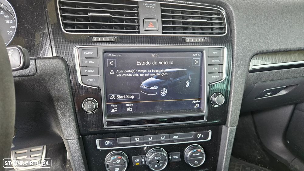 VW Golf 2.0 TDI GTD DSG - 22