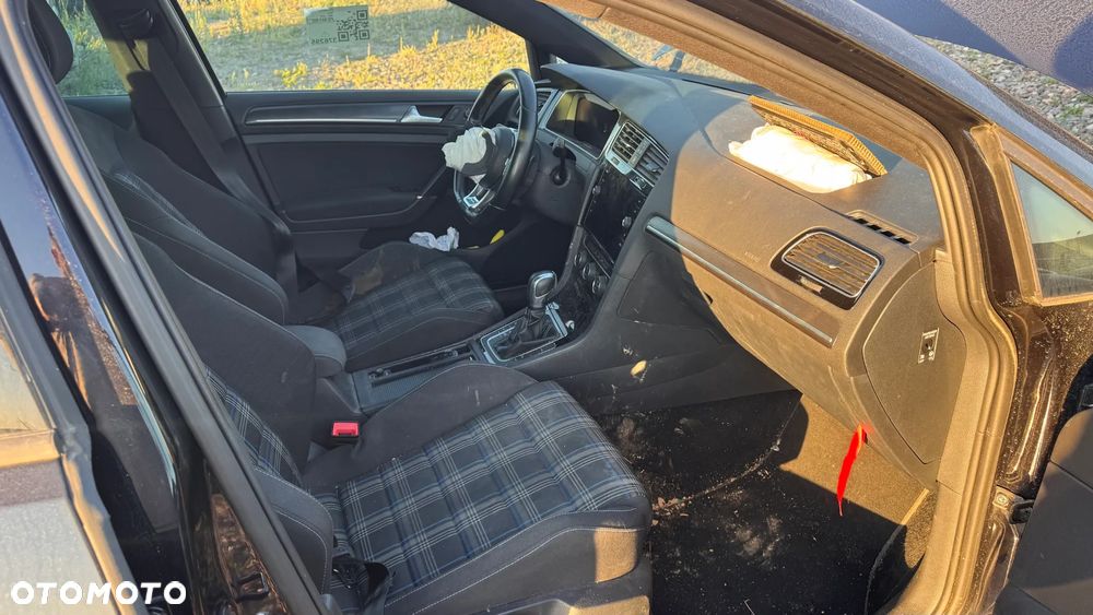 Volkswagen Golf VIII 1.5 TSI EHybrid PHEV Style DSG - 13
