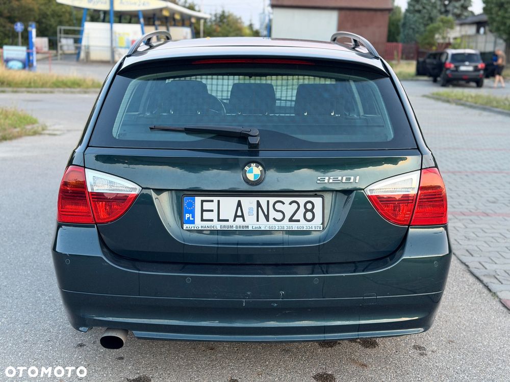 BMW Seria 3 - 7
