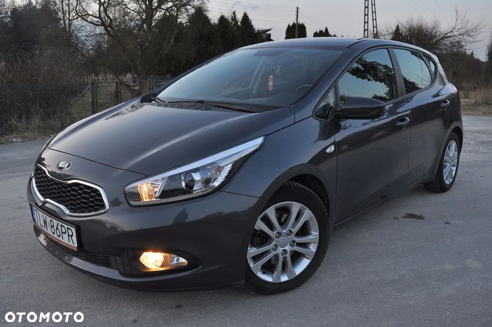Kia Ceed 1.6 CRDi 128 Spirit - 5