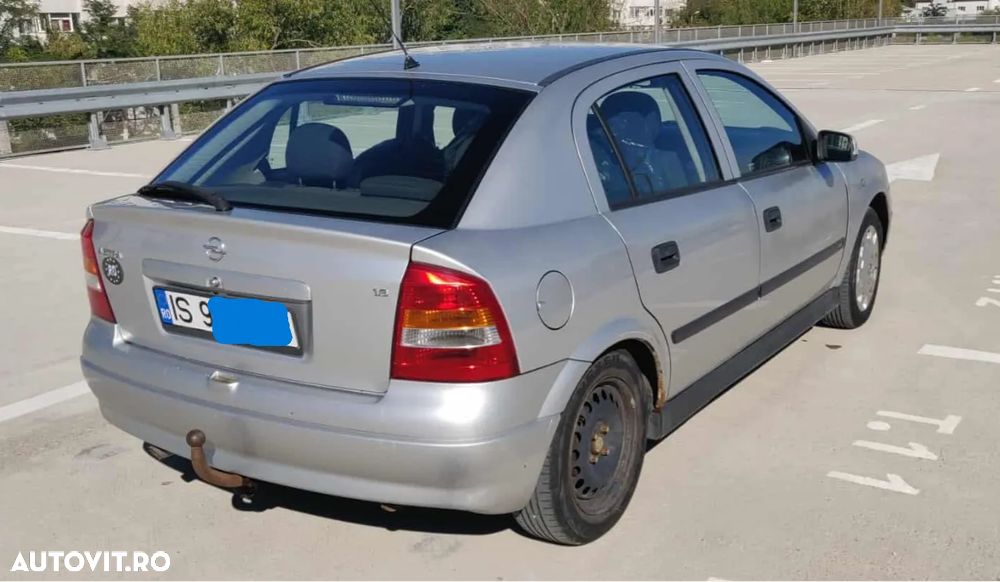Opel Astra 1.6 - 2
