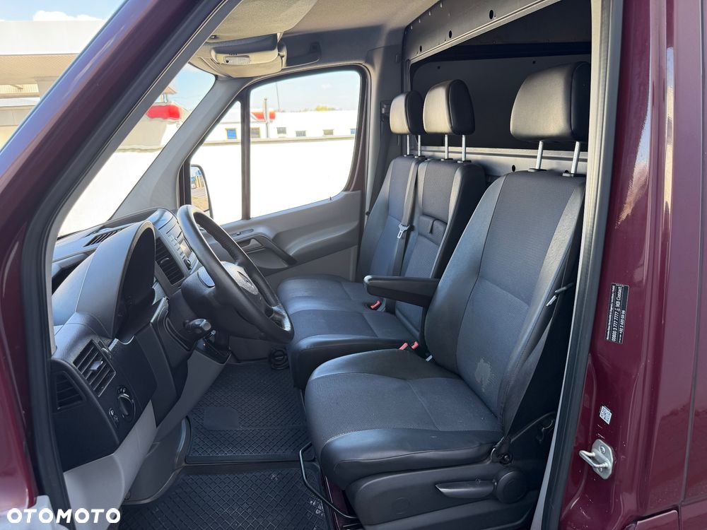 Mercedes-Benz Sprinter 319 - 21