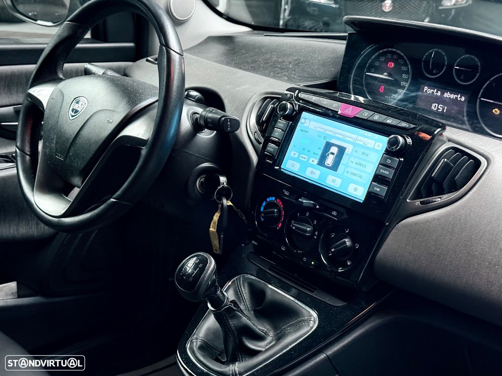 Lancia Ypsilon 1.3 MultiJet Gold - 18