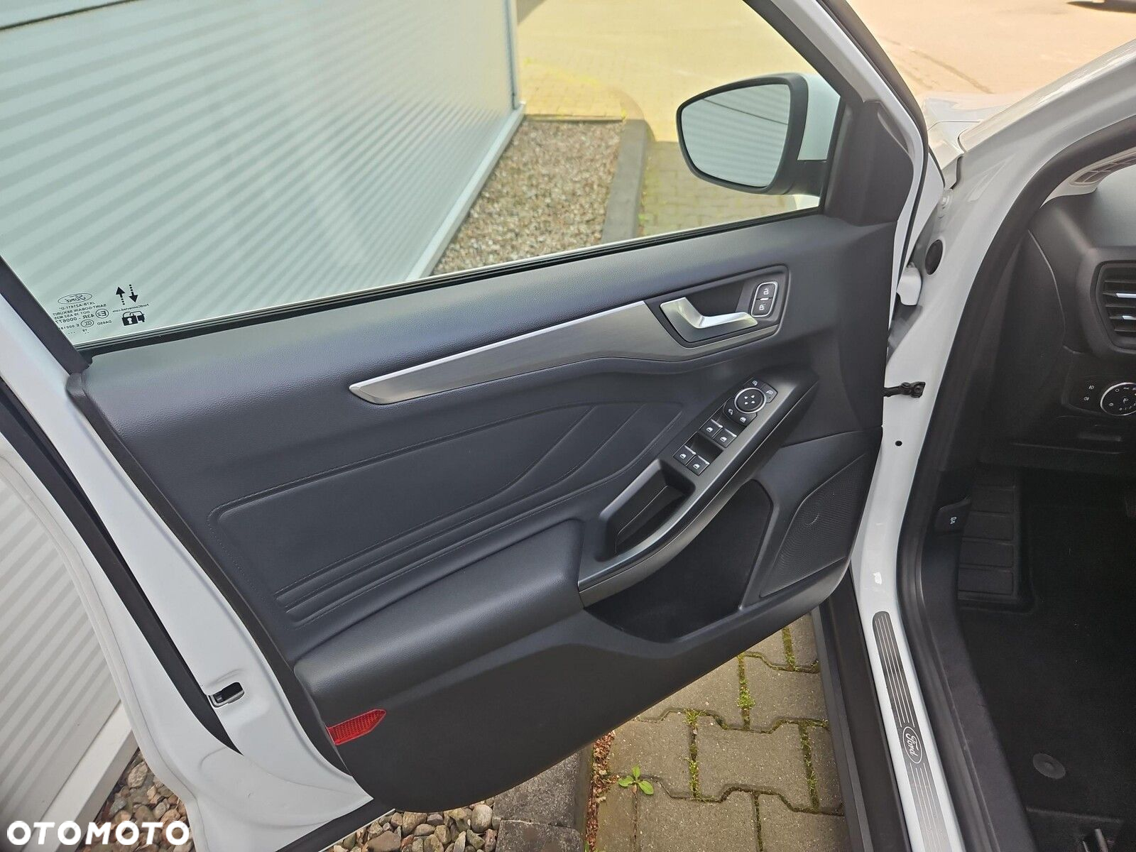 Ford Focus - 10