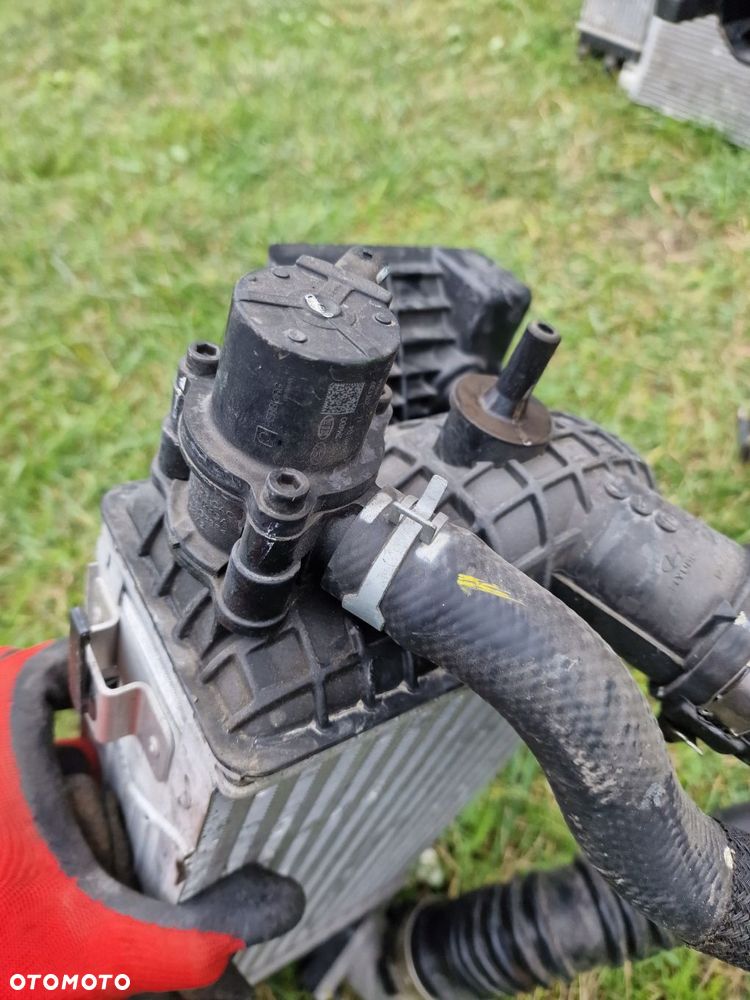 pas przedni chłodnice hyundai tucson iv 1.6 t-gdi 48v - 3