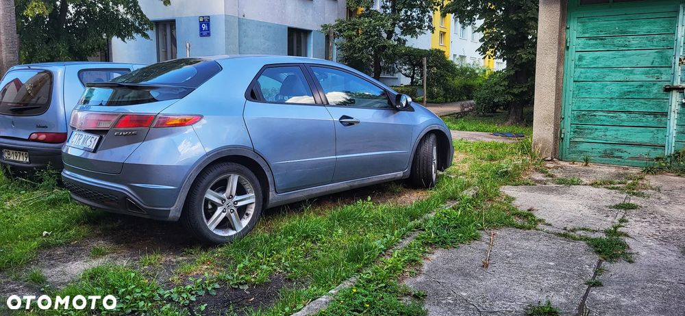 Honda Civic 1.8i-VTEC Sport - 11