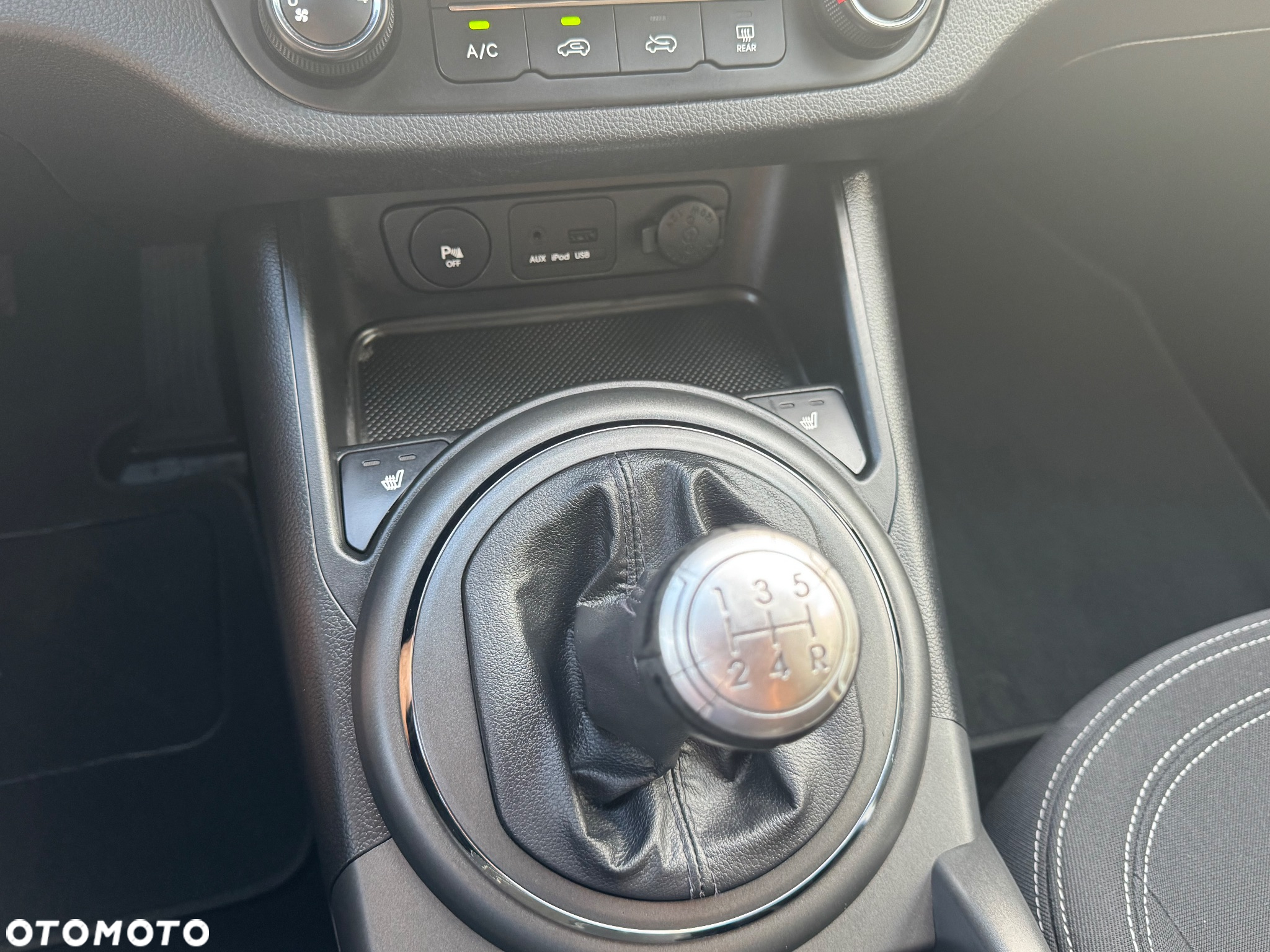 Kia Sportage 2.0 CVVT 2WD Vision - 35
