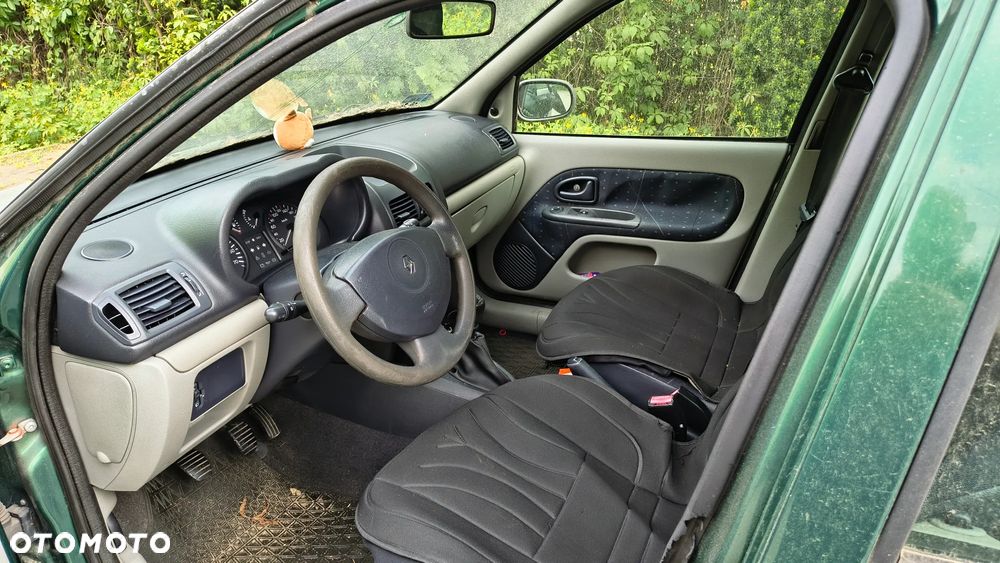 Renault Clio - 5