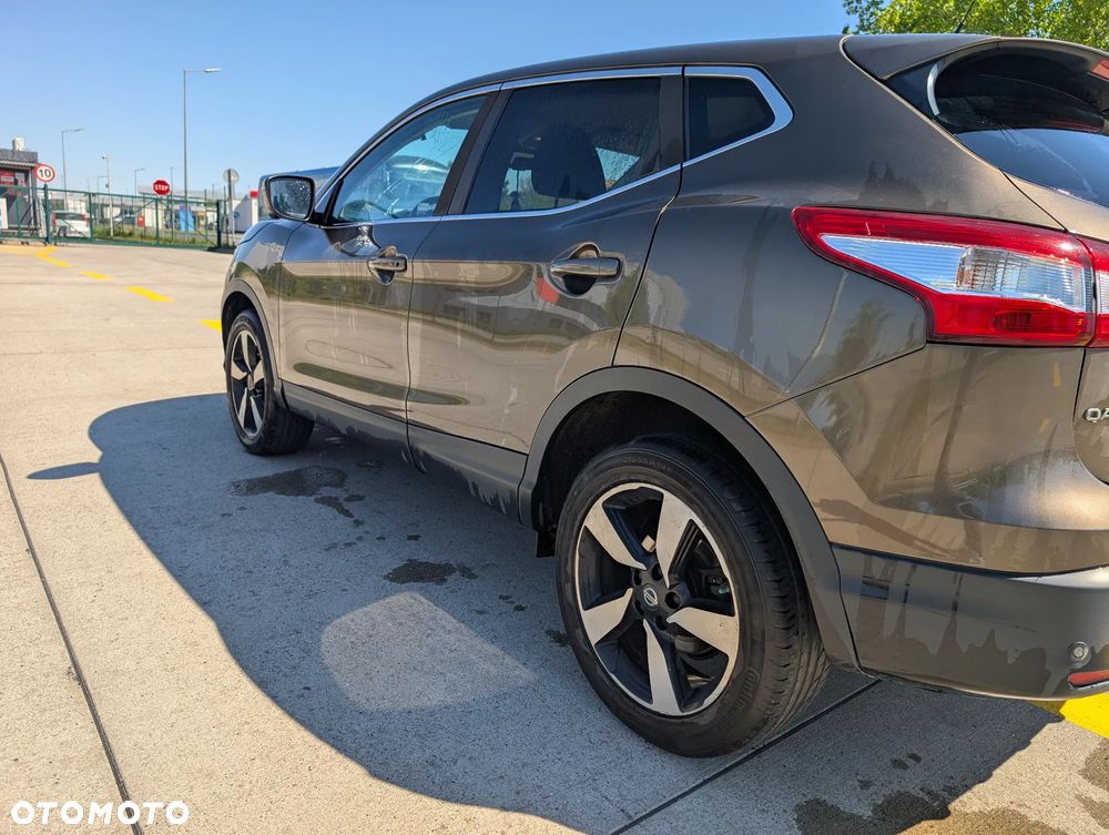 Nissan Qashqai - 5