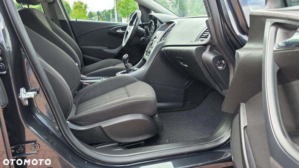 Opel Astra 1.6 CDTI Cosmo - 17