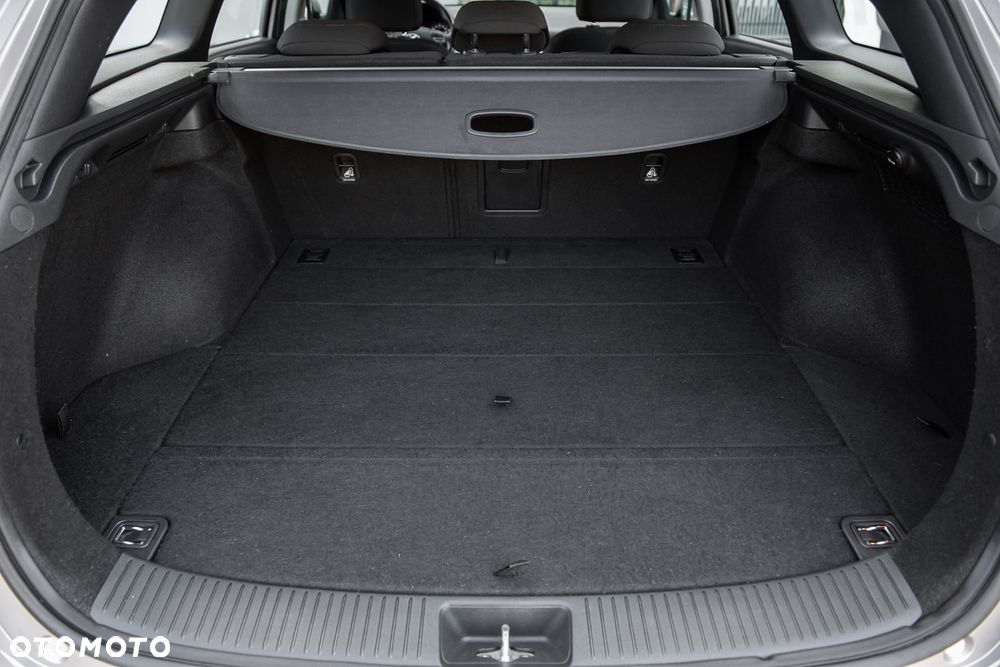 Hyundai i30 1.4 T-GDI Premiere Luxury - 27