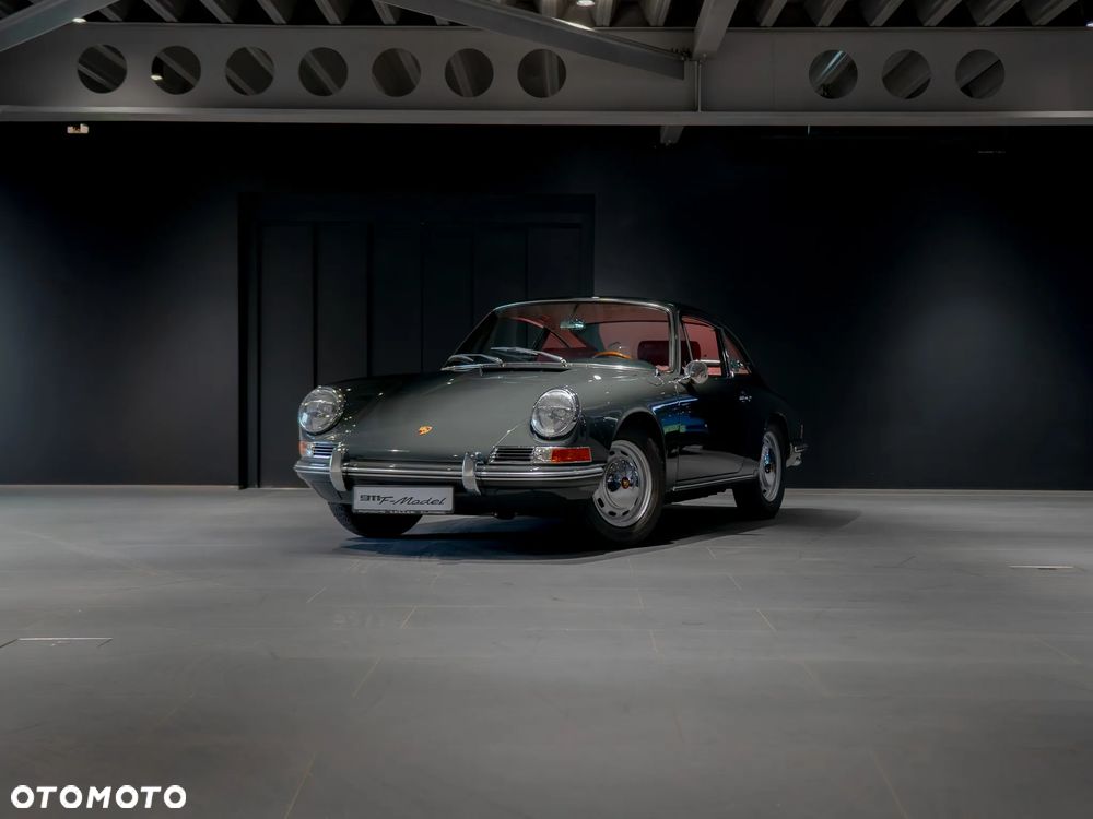 Porsche 911 - 1