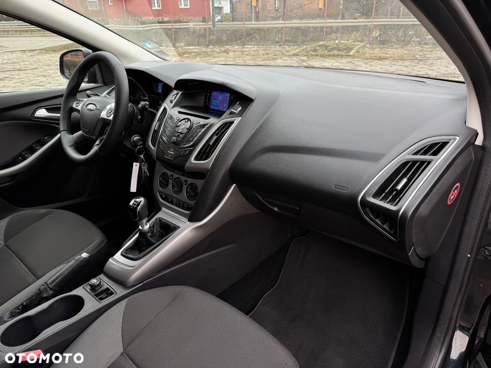 Ford Focus 2.0 TDCi Edition - 8