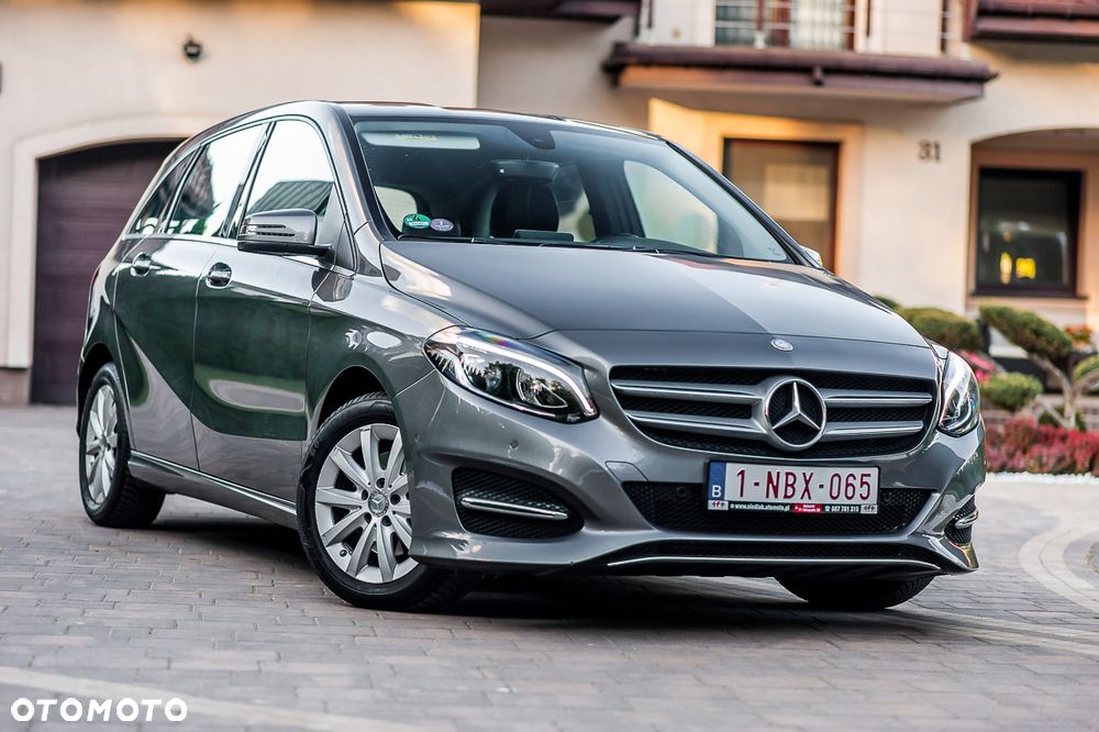 Mercedes-Benz Klasa B 180 7G-DCT Style - 4