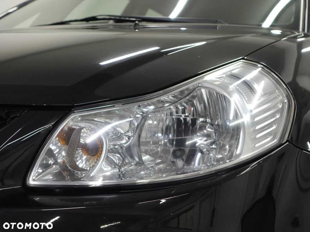 Suzuki SX4 2.0 DDiS 4x2 Style - 14