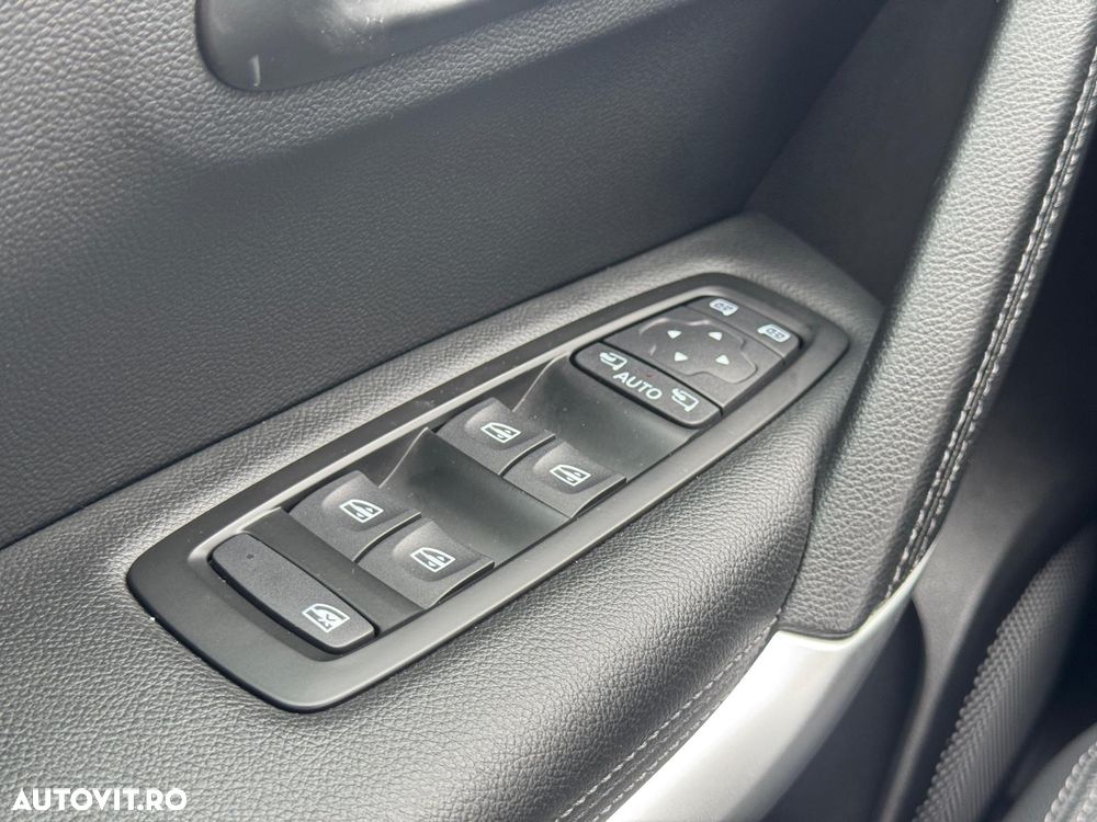 Renault Kadjar BLUE dCi 115 EDC INTENS - 31