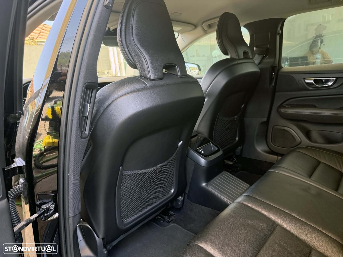 Volvo V60 2.0 T8 AWD TE Inscription - 16