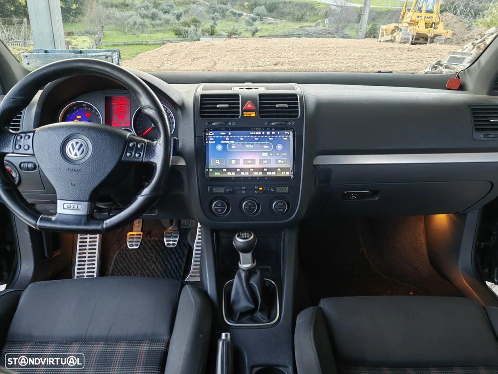 VW Golf 2.0 GTi - 17