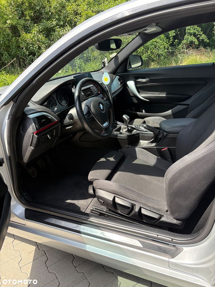 BMW Seria 2 218d Sport Line - 17