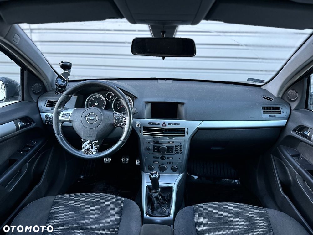 Opel Astra 1.9 CDTI Enjoy - 8