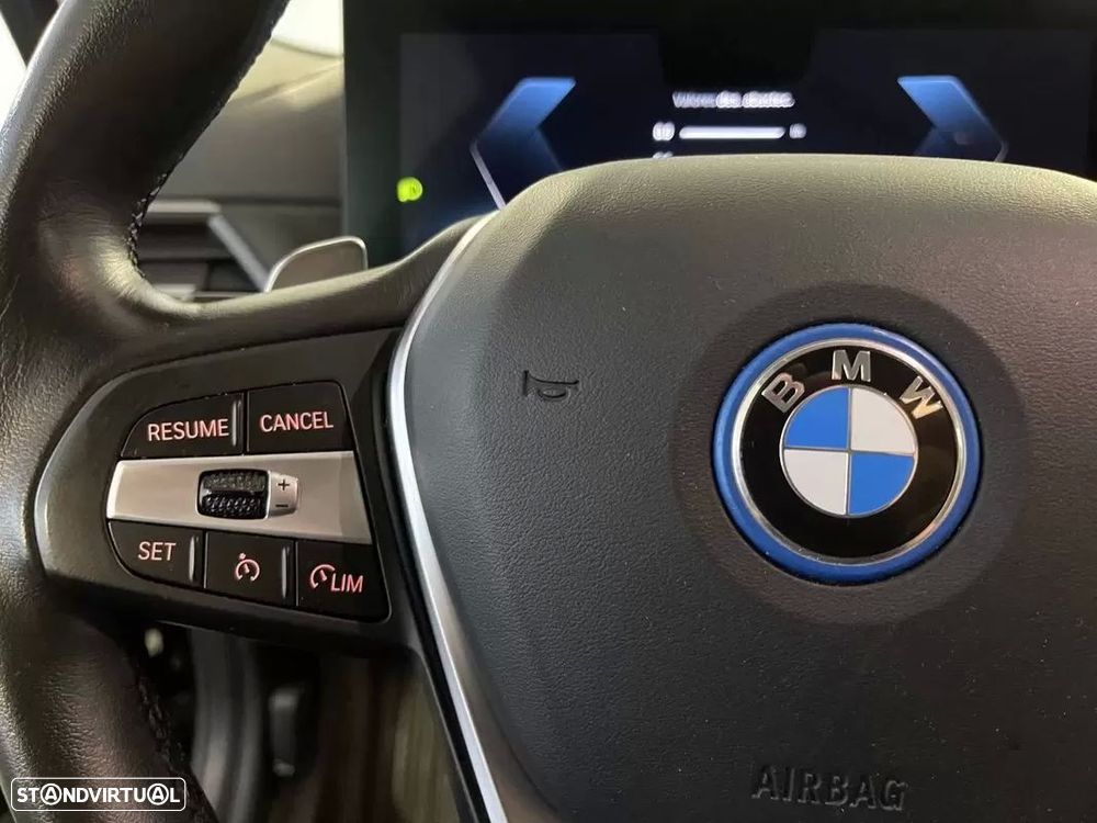 BMW 320 e Auto - 21