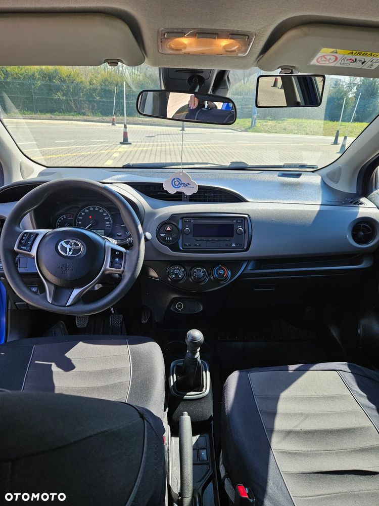 Toyota Yaris 1.5 Active - 8