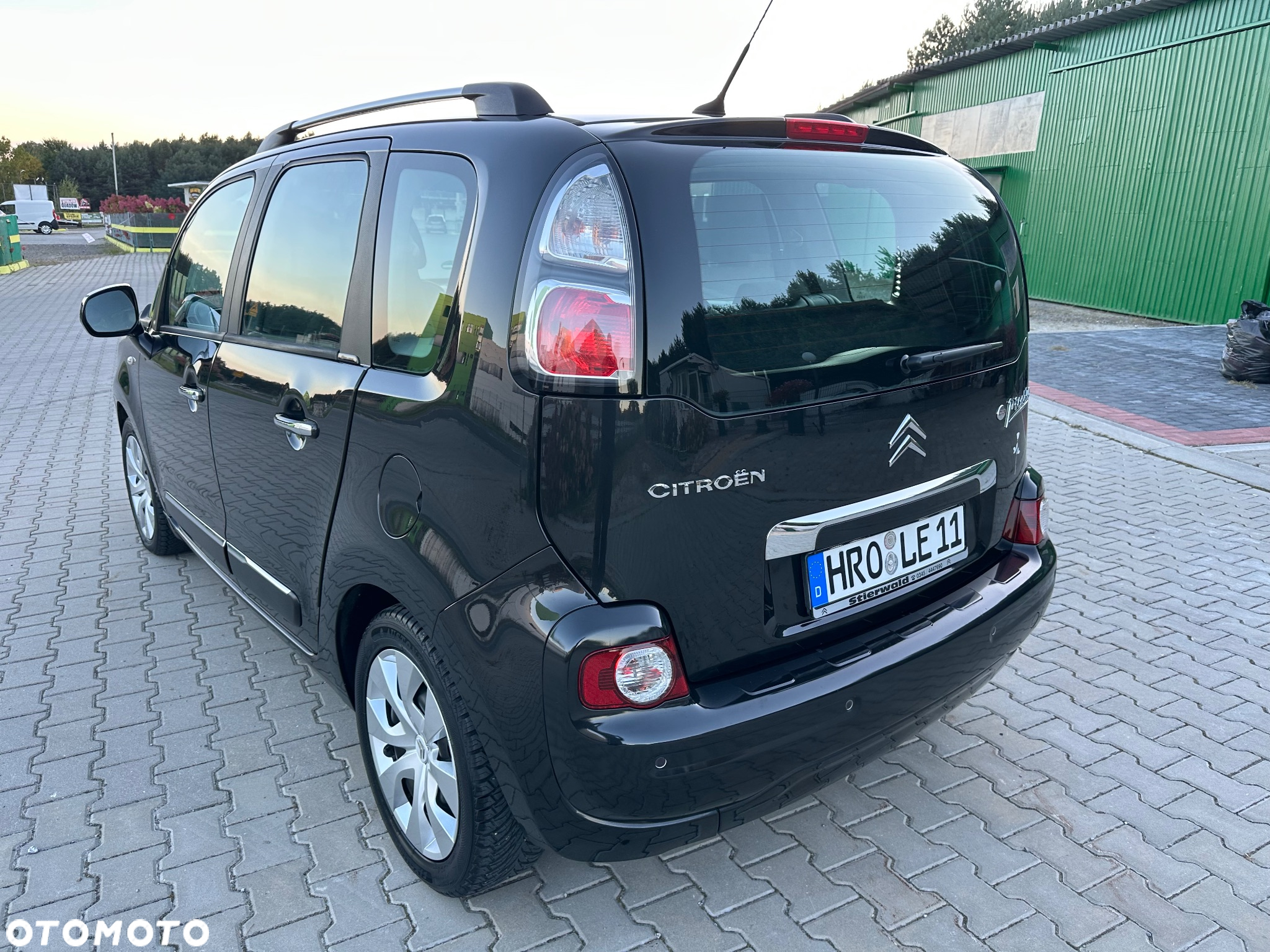 Citroën C3 Picasso 1.6i Exclusive - 4
