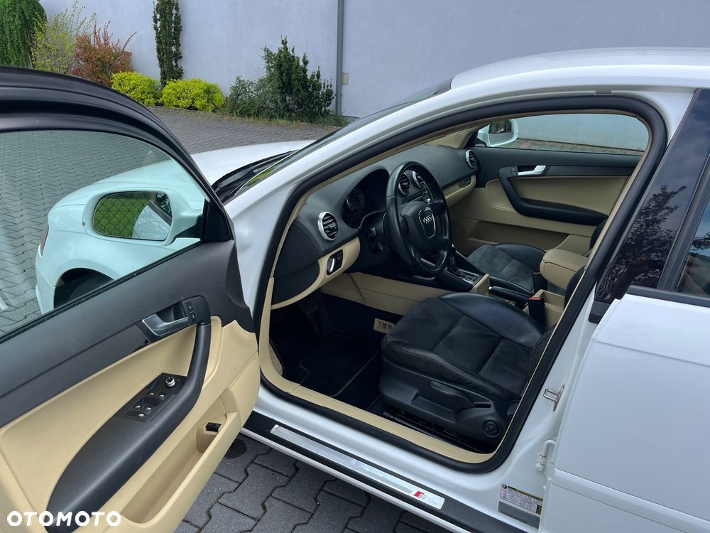 Audi A3 Sportback - 7