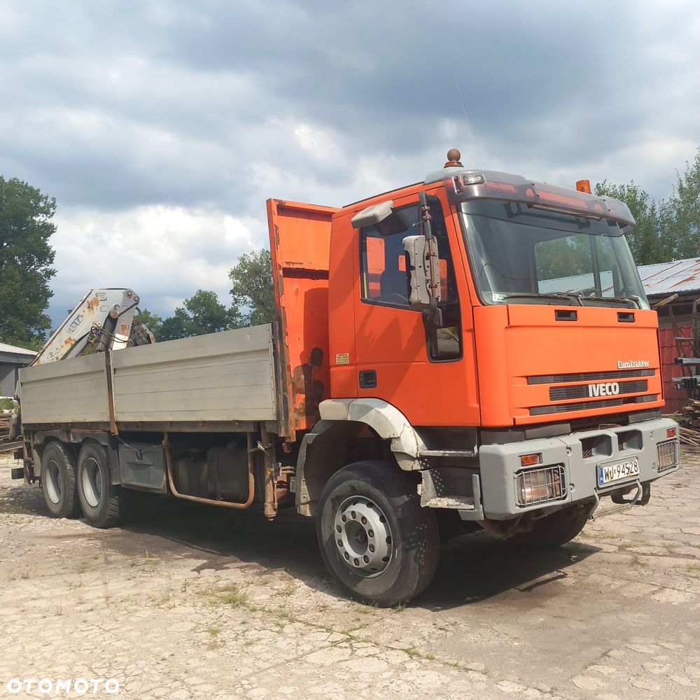 Iveco EUROTRAKKER 260E37 - 2