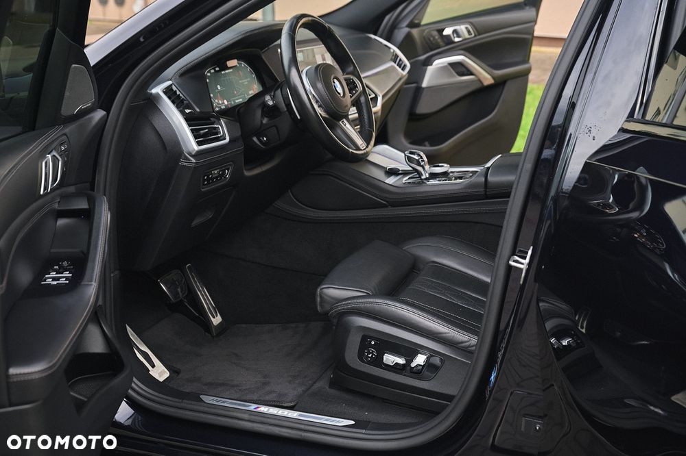 BMW X6M - 25