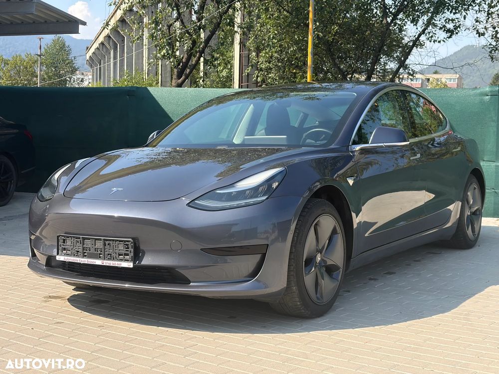 Tesla Model 3 - 34