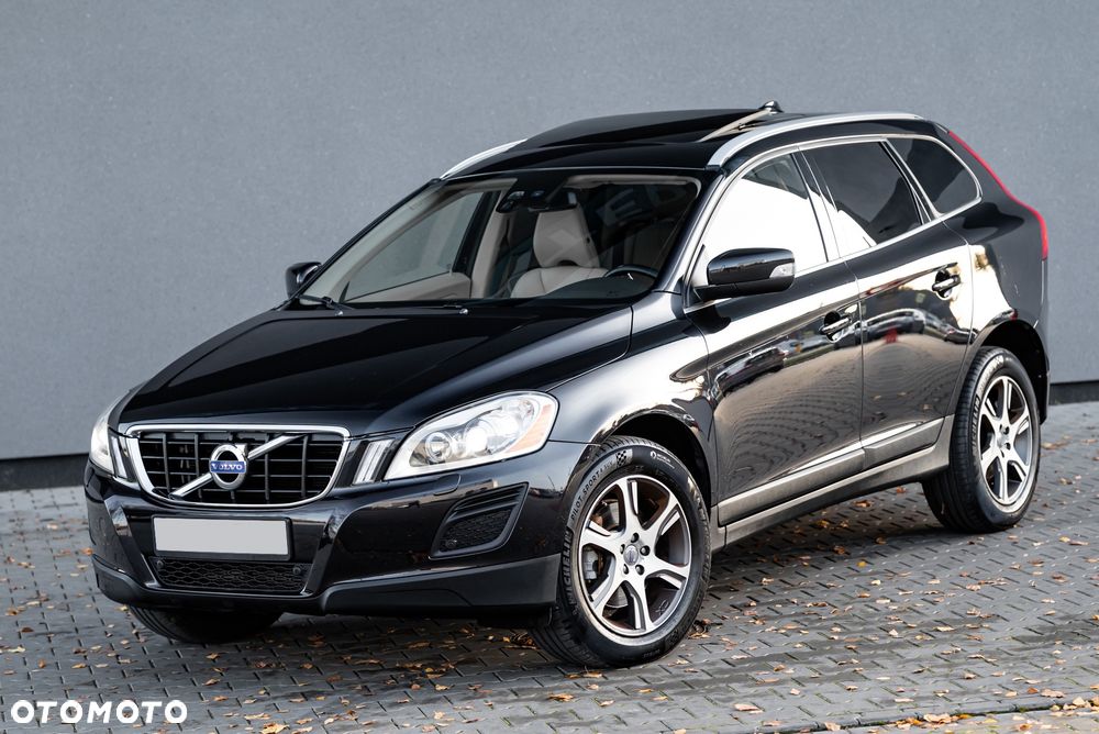 Volvo XC 60 D3 AWD Summum - 2