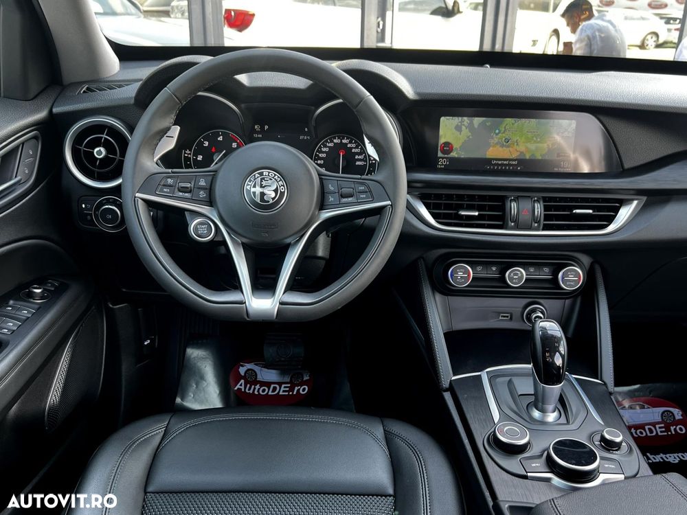 Alfa Romeo Stelvio - 9
