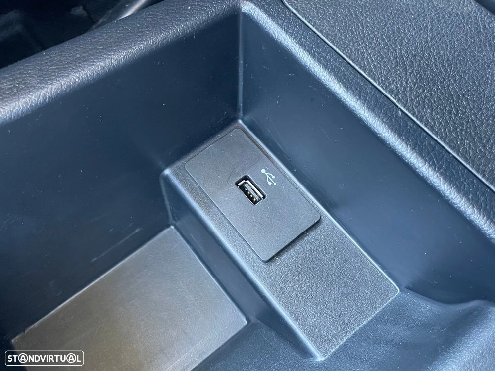 Ford Transit Connect Longa 1.5 EcoBlue IVA Dedutível - 33