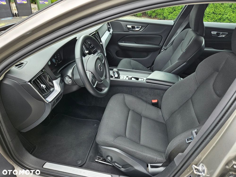 Volvo V60 - 10