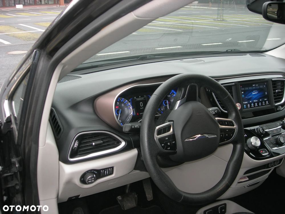 Chrysler Voyager - 3